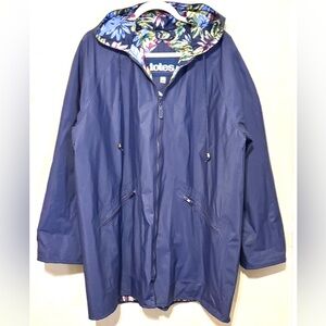 Totes Raincoat Periwinkle Water resistant All seasons
Floral lining pockets Sz M